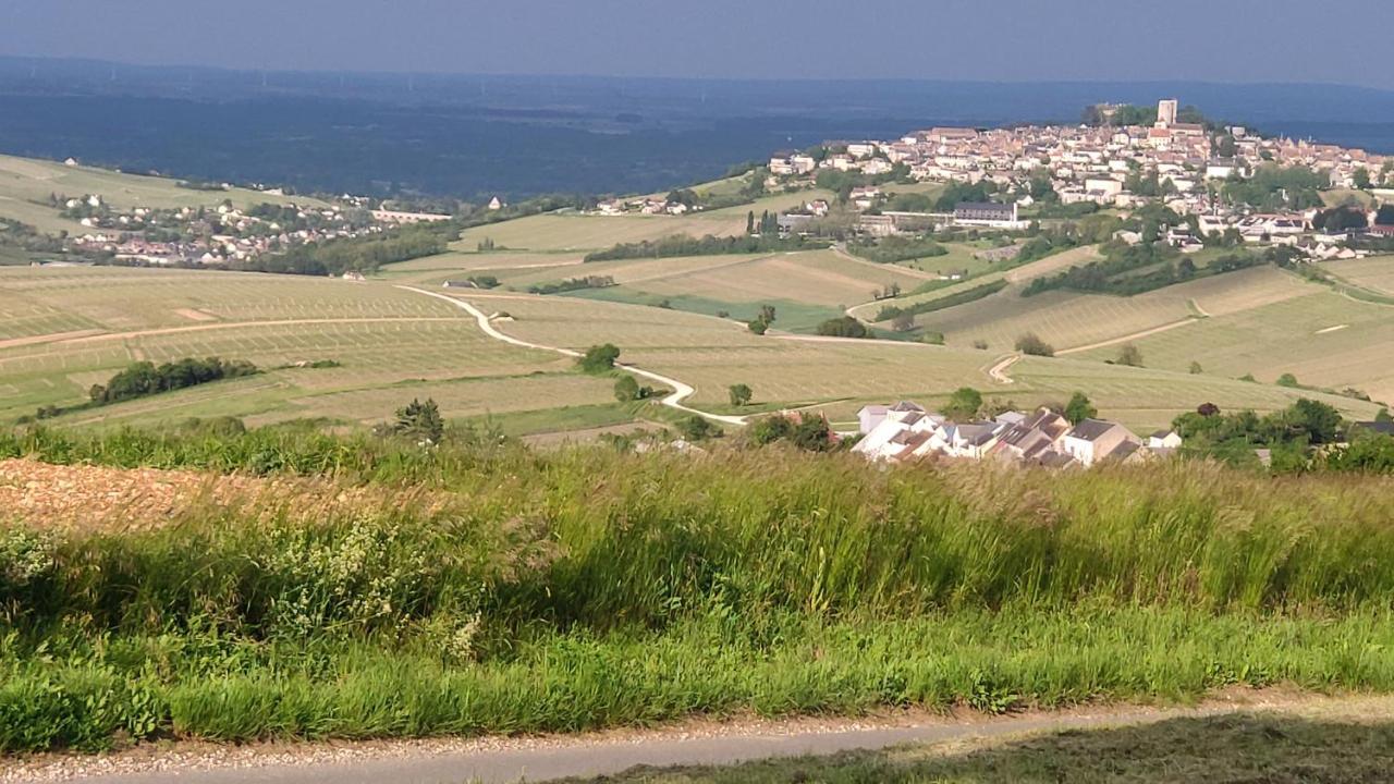 Location Maison De Vacances Sancerre Buitenkant foto